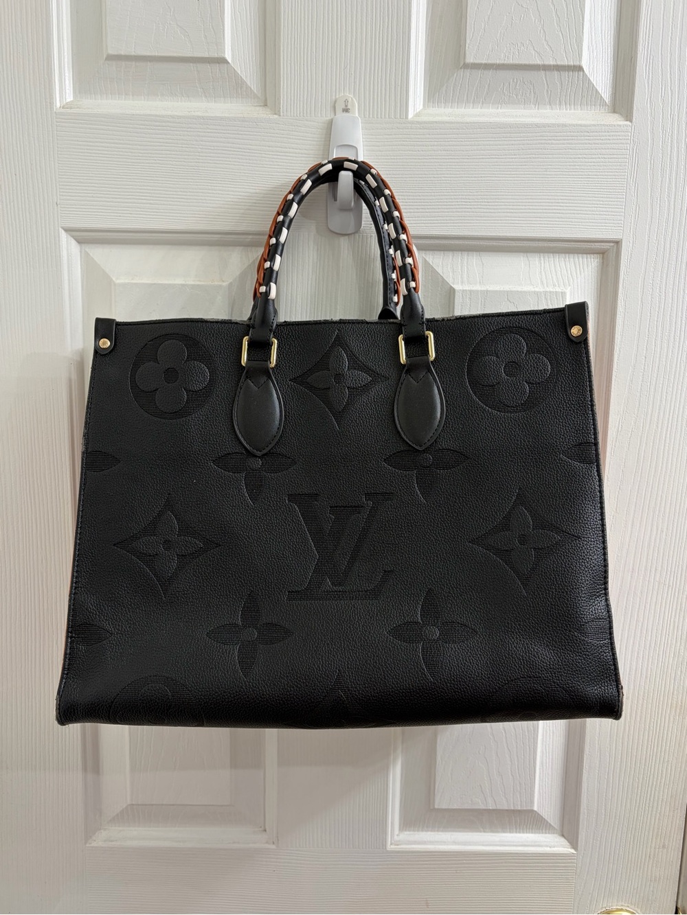Louis Vuitton Wild at Heart OnTheGo MM M58522 - Tote Bag